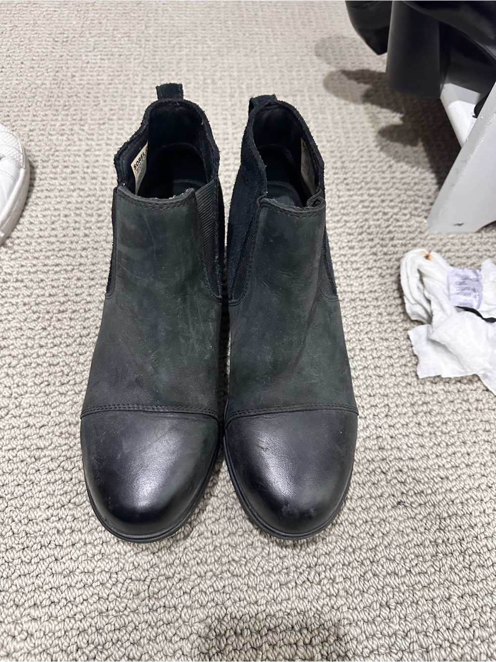 Sorel Black Chelsea Ankle Boots with Cap Toe